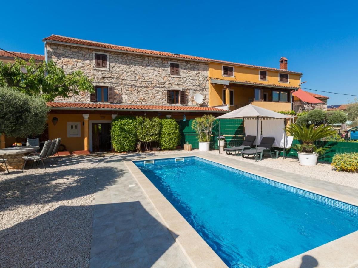 Holiday Home Villa Lucky Brtonigla Esterno foto