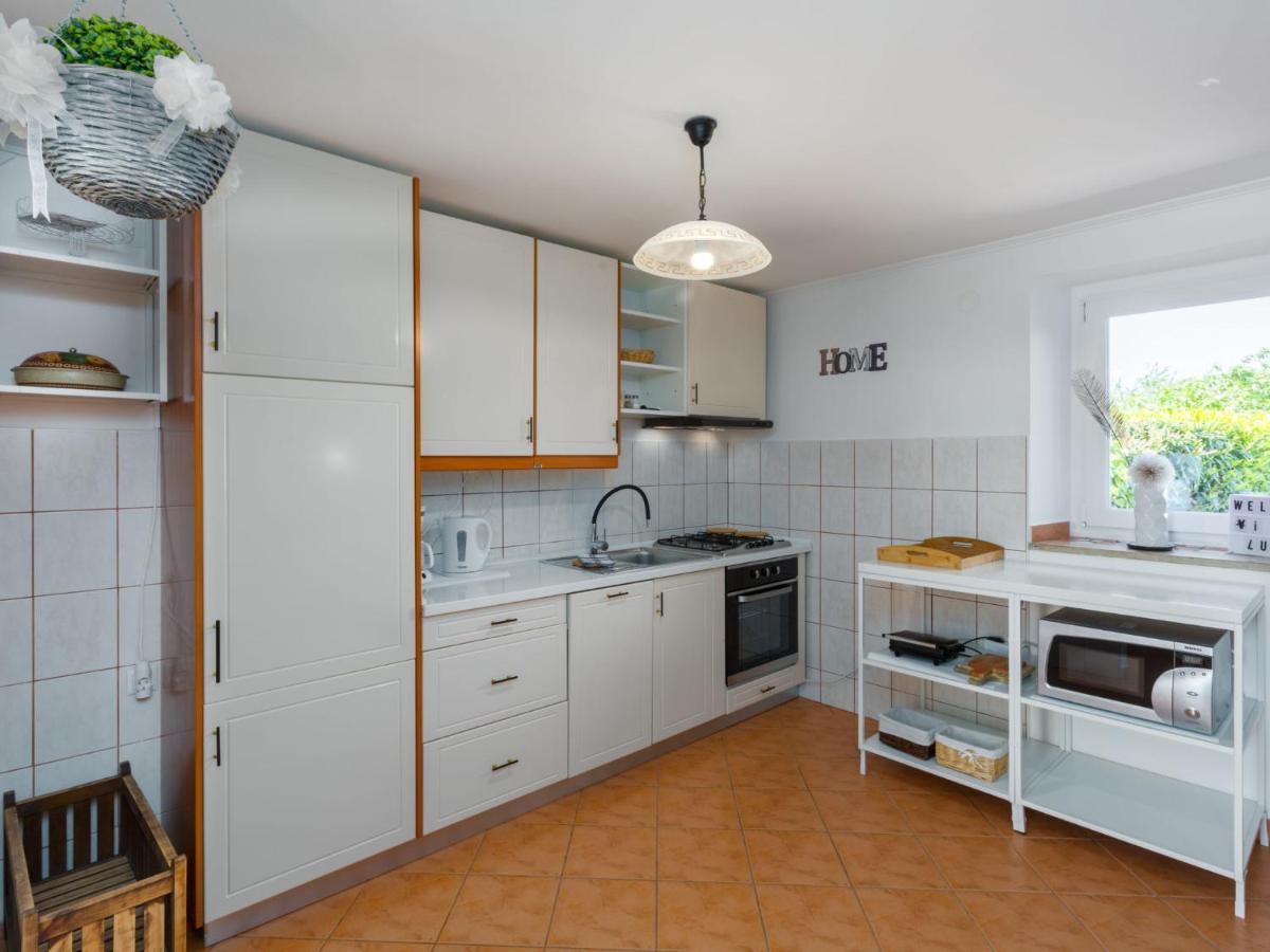 Holiday Home Villa Lucky Brtonigla Esterno foto