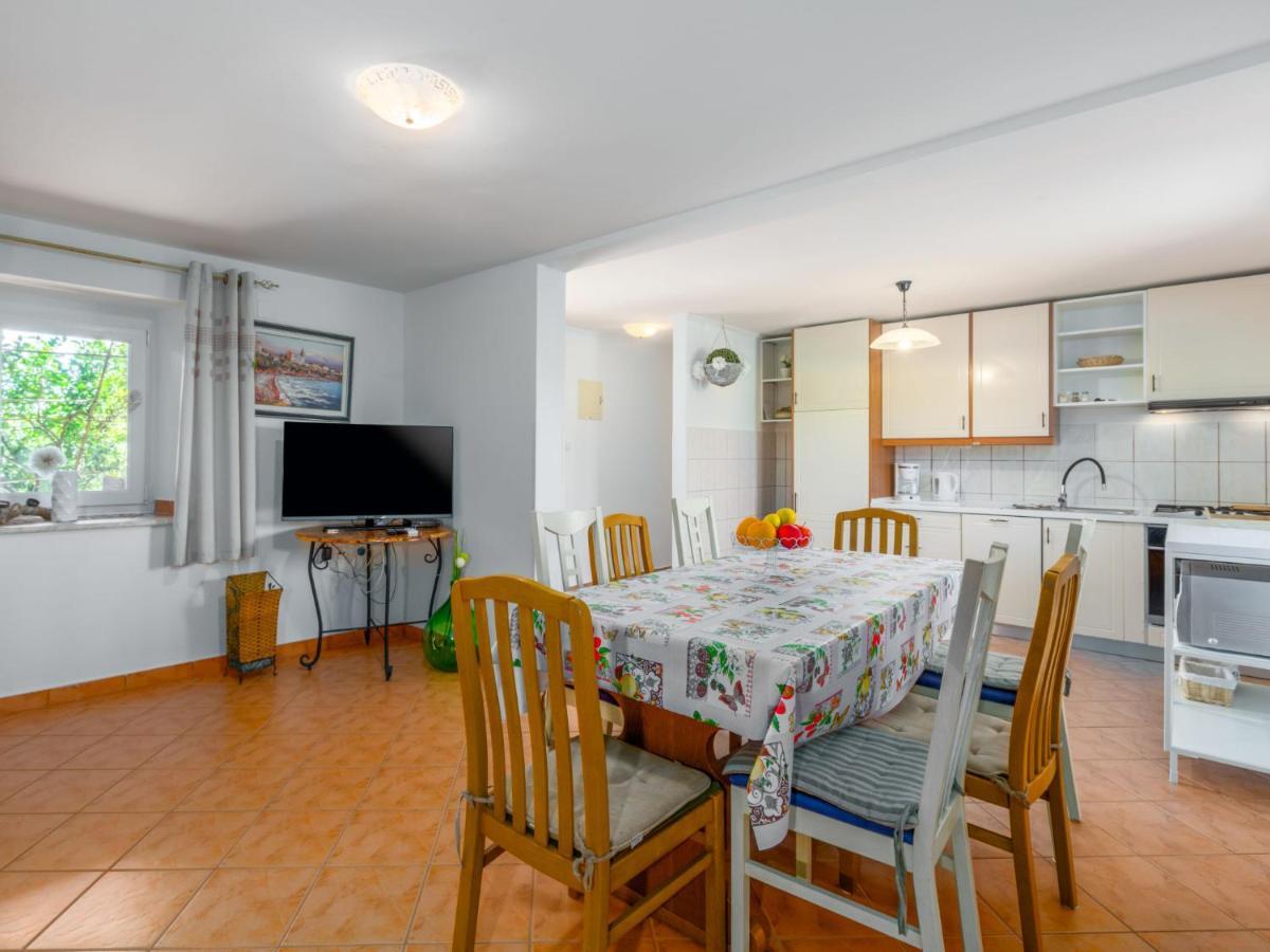 Holiday Home Villa Lucky Brtonigla Esterno foto