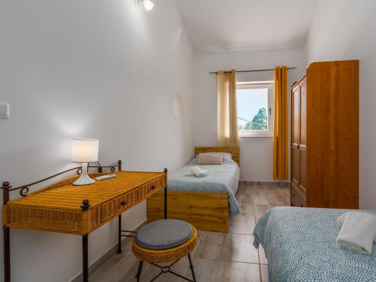 Holiday Home Villa Lucky Brtonigla Esterno foto