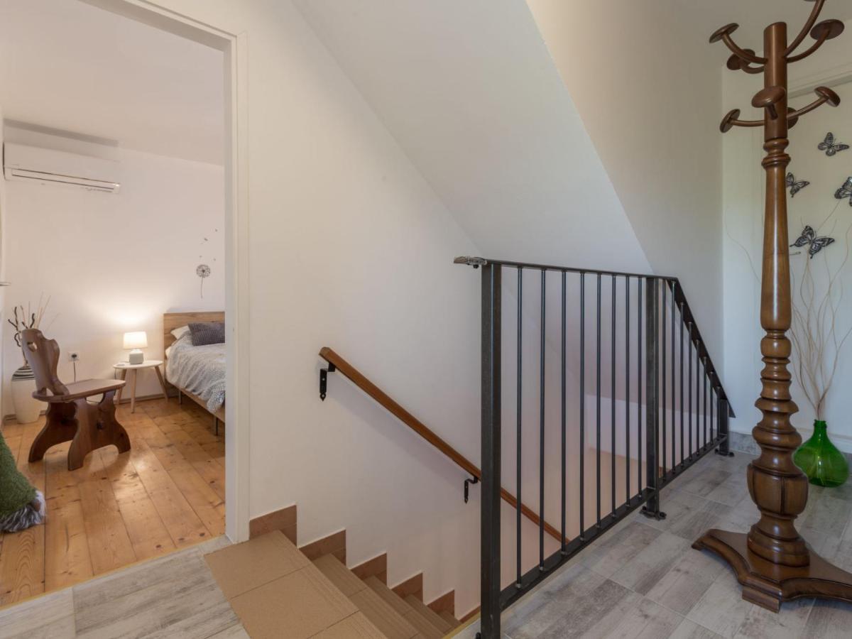 Holiday Home Villa Lucky Brtonigla Esterno foto