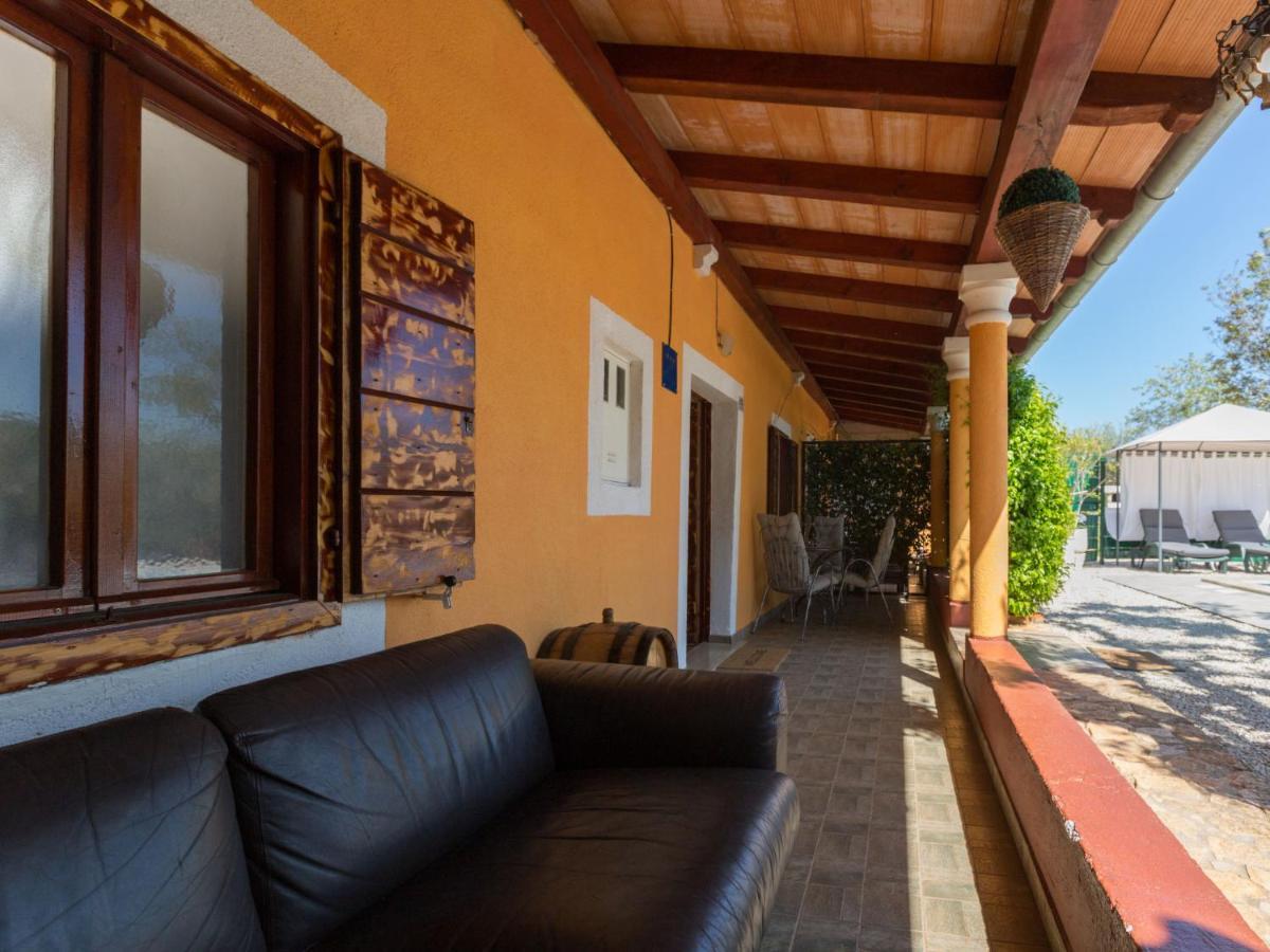 Holiday Home Villa Lucky Brtonigla Esterno foto